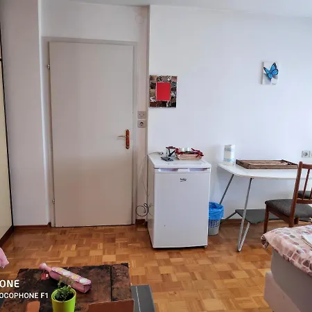 Apartsun * Zgornji Brnik