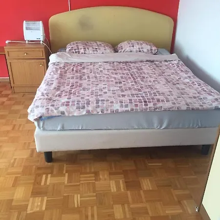 Apartsun Guest house Zgornji Brnik