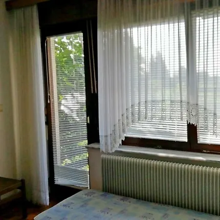Apartsun * Zgornji Brnik